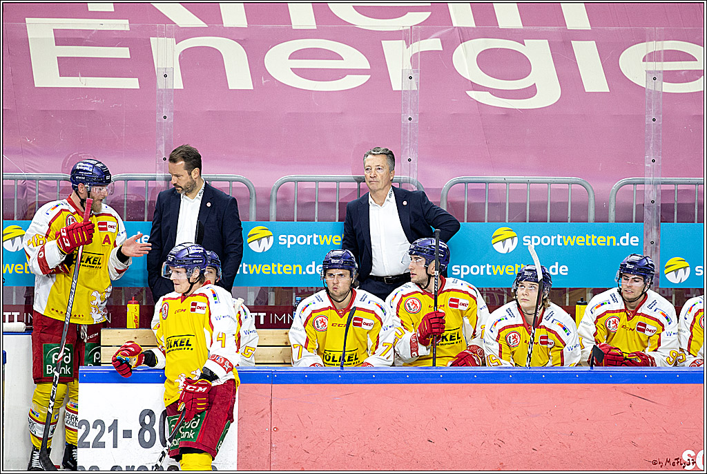 PENNY DEL;  Koelner Haie - Duesseldorfer EG ; Koeln, 17.12.2020